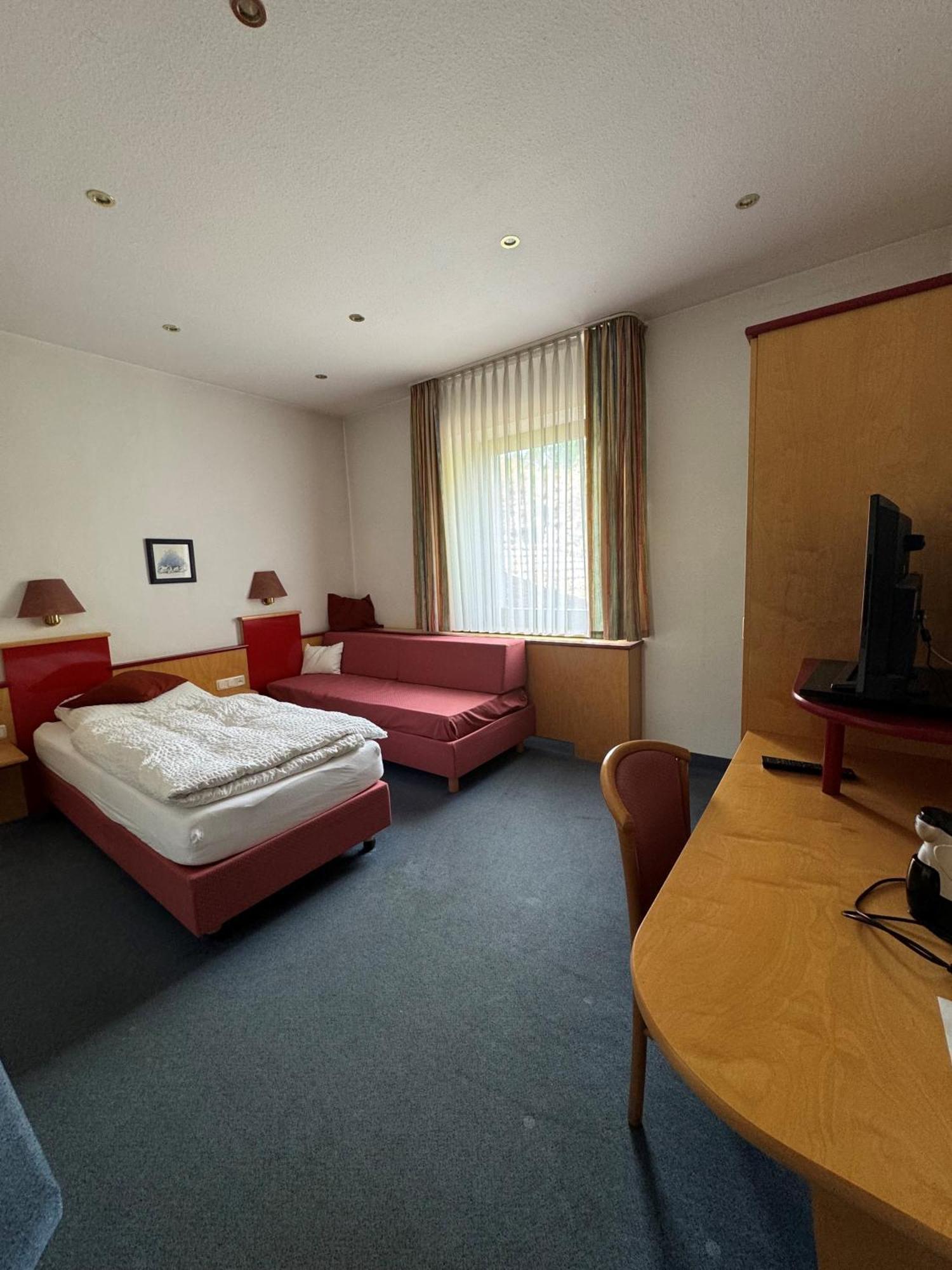 Hotel Zur Muehle Iserlohn Rum bild