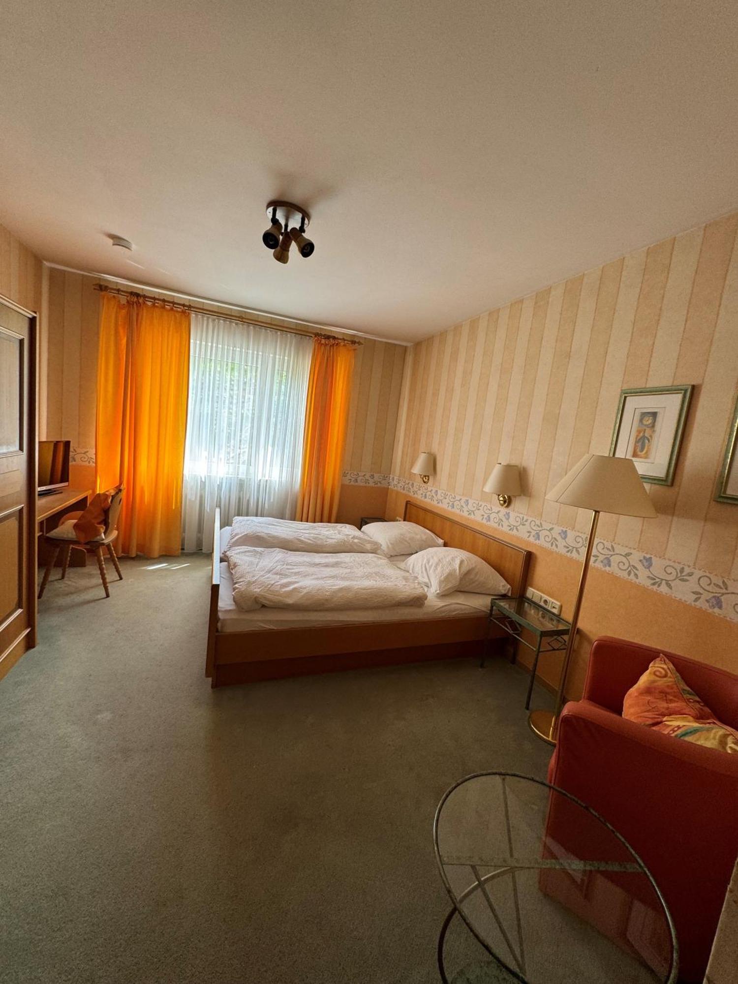 Hotel Zur Muehle Iserlohn Rum bild